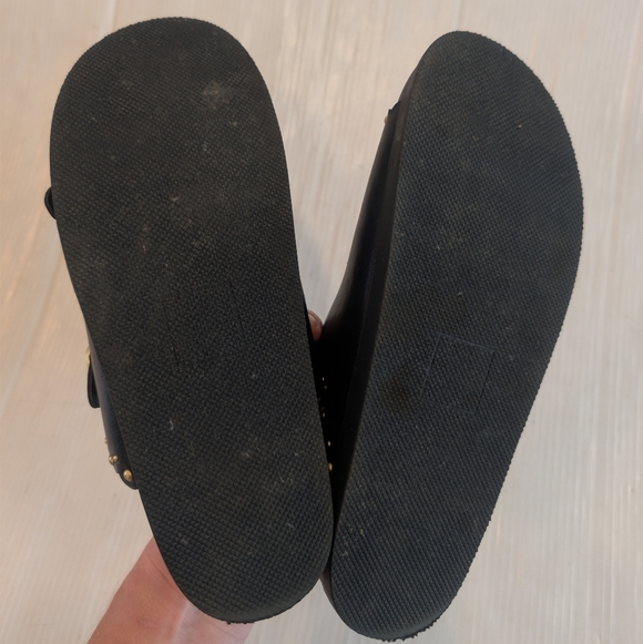 AMERICAN EAGLE Women's Gold Studded Double-Buckle Black Slide Sandals Size 9 - Picture 8 of 10